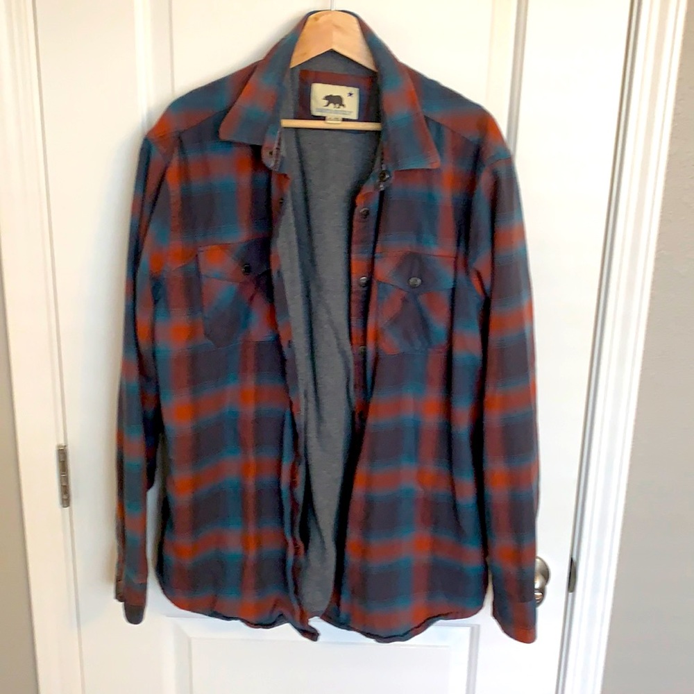Dakota Grizzly men’s XL over shirt flannel